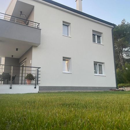 Luxury Apartments Leonika Bibinje Bagian luar foto