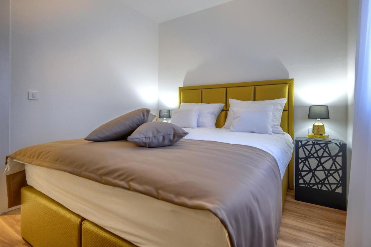 Luxury Apartments Leonika Bibinje Bagian luar foto
