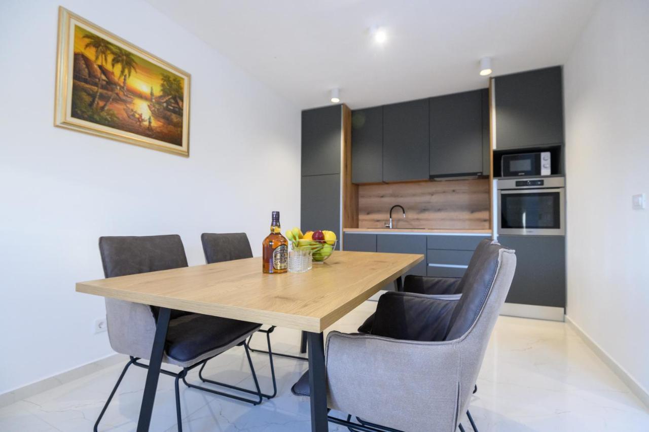 Luxury Apartments Leonika Bibinje Bagian luar foto