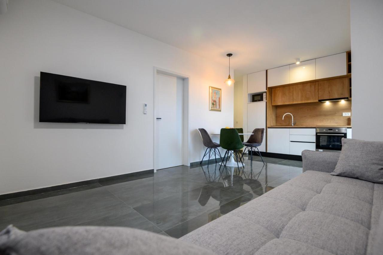 Luxury Apartments Leonika Bibinje Bagian luar foto