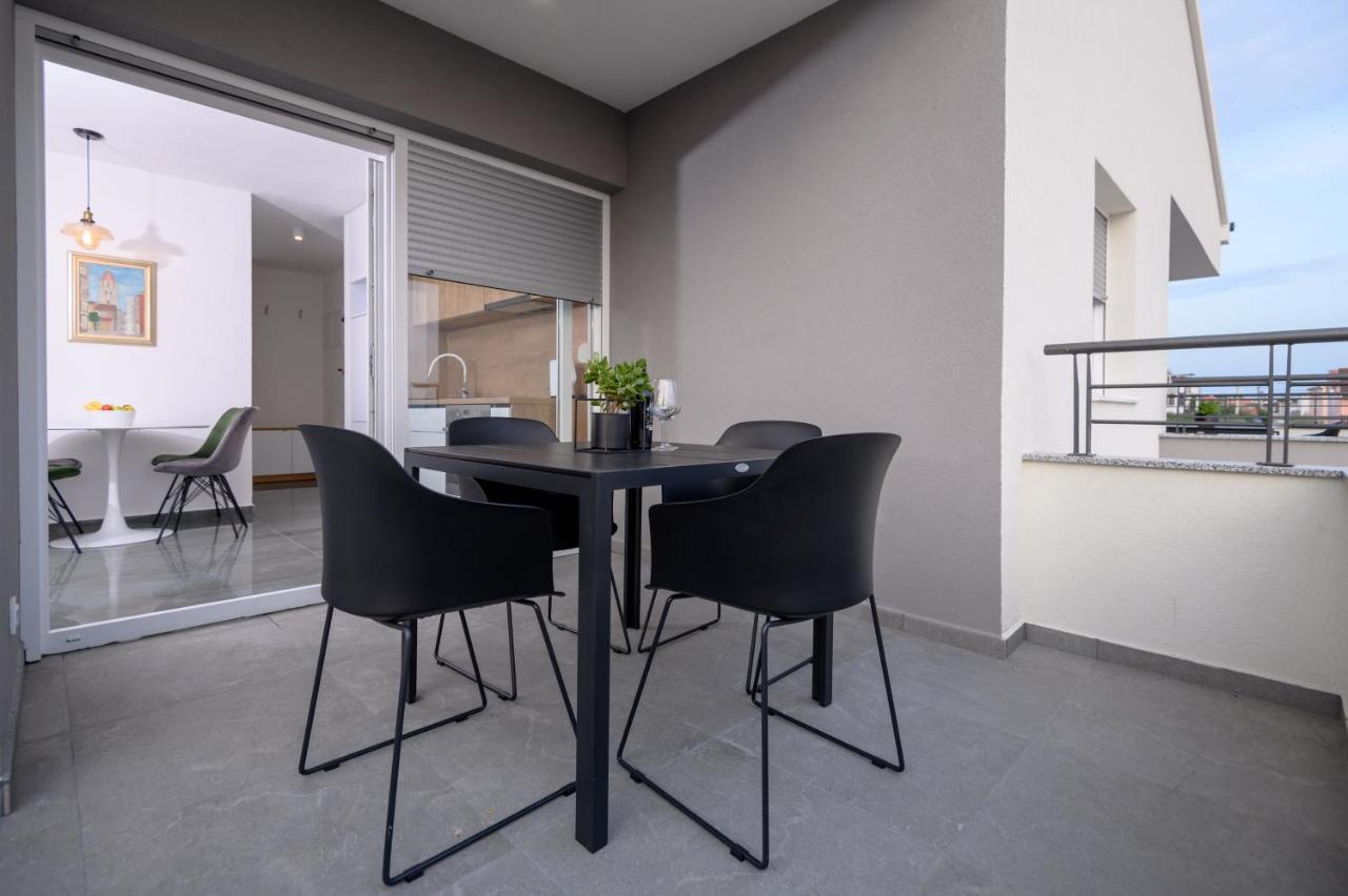 Luxury Apartments Leonika Bibinje Bagian luar foto