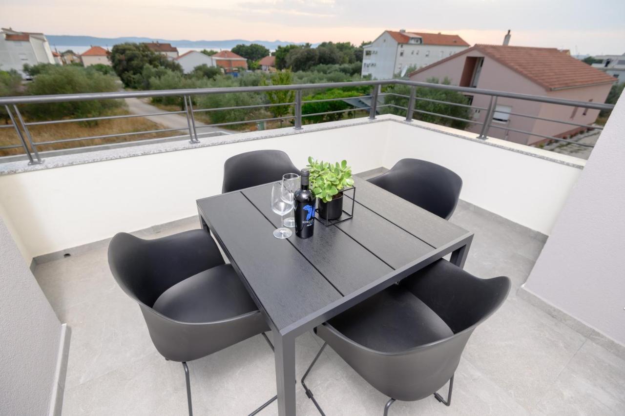 Luxury Apartments Leonika Bibinje Bagian luar foto