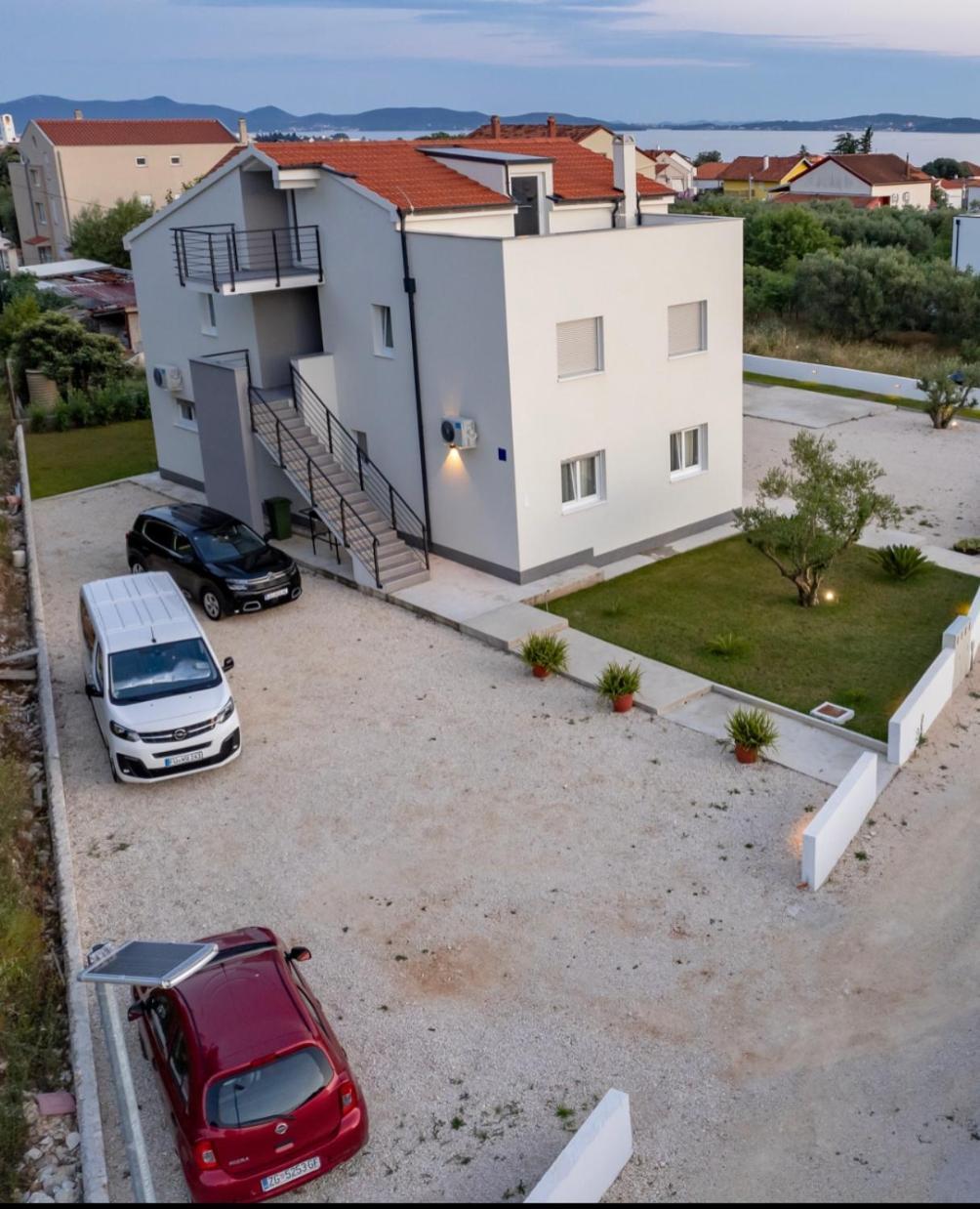 Luxury Apartments Leonika Bibinje Bagian luar foto